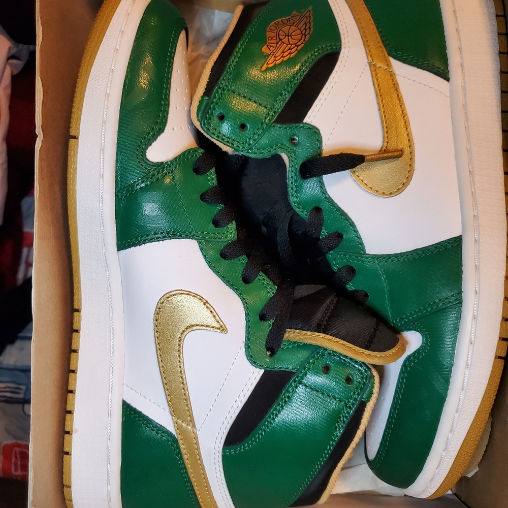 Jordan 1 size 8.5 mens